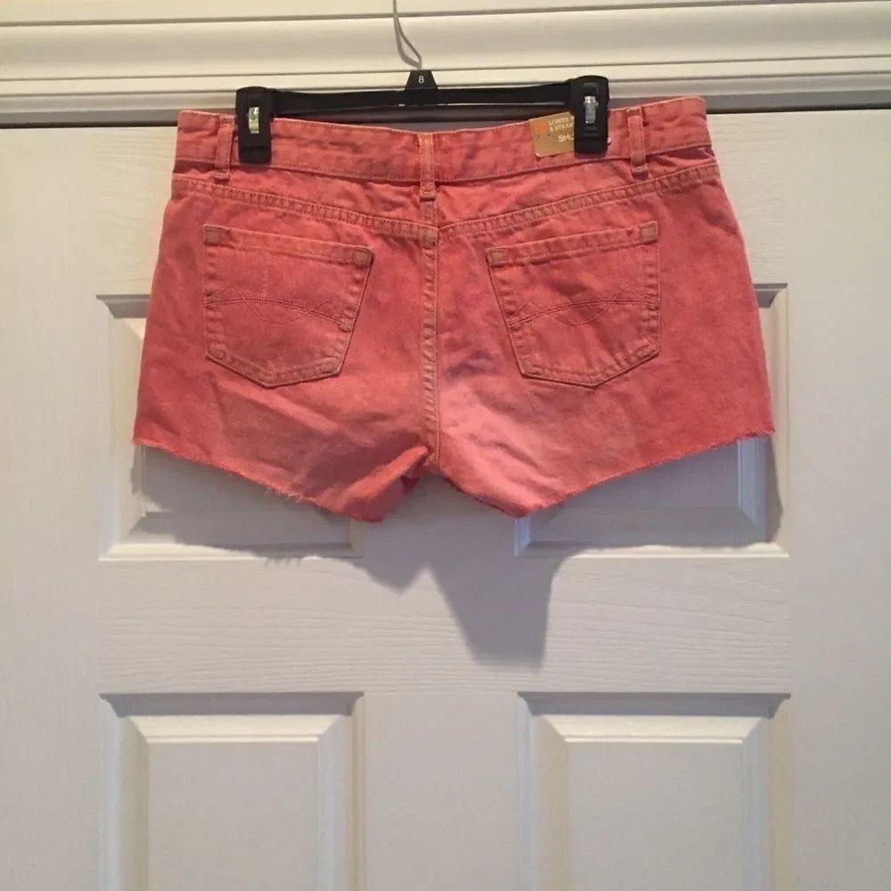 Mossimo Shorts  - Picture 3 of 5